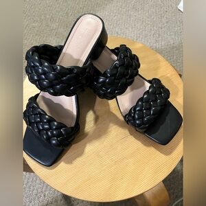 Charlotte Russe NWT Never Worn Black Braided Sandals Manmade Materials 2in Heel